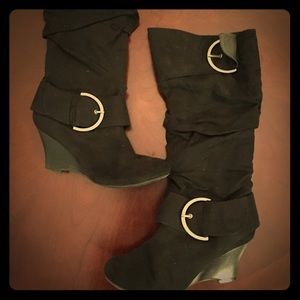 Women's 7.5 Black Zipper/Buckle UnionBay Boots